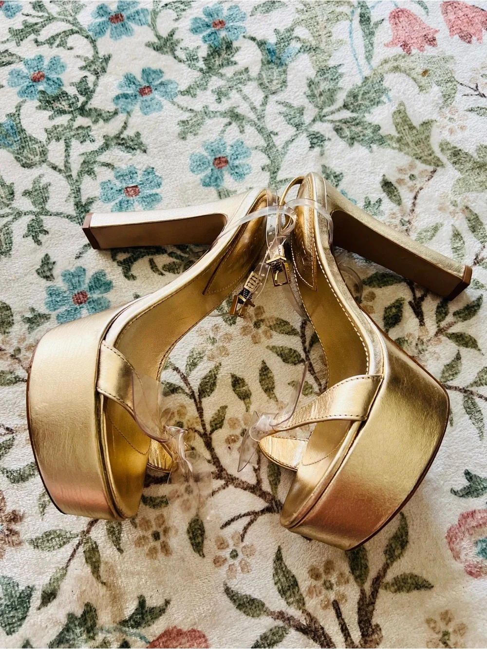Schutz Elyda Platform Sandal 7.5 Gold